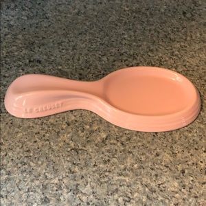 Le Creuset pink spoon rest